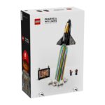 Конструктор LEGO 10391 ICONS Над луной с Фарреллом Уильямсом