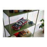 Конструктор LEGO 76328 DC Batman Бэтмен: Бэтмобиль из классического тв-шоу Фарреллом Уильямсом